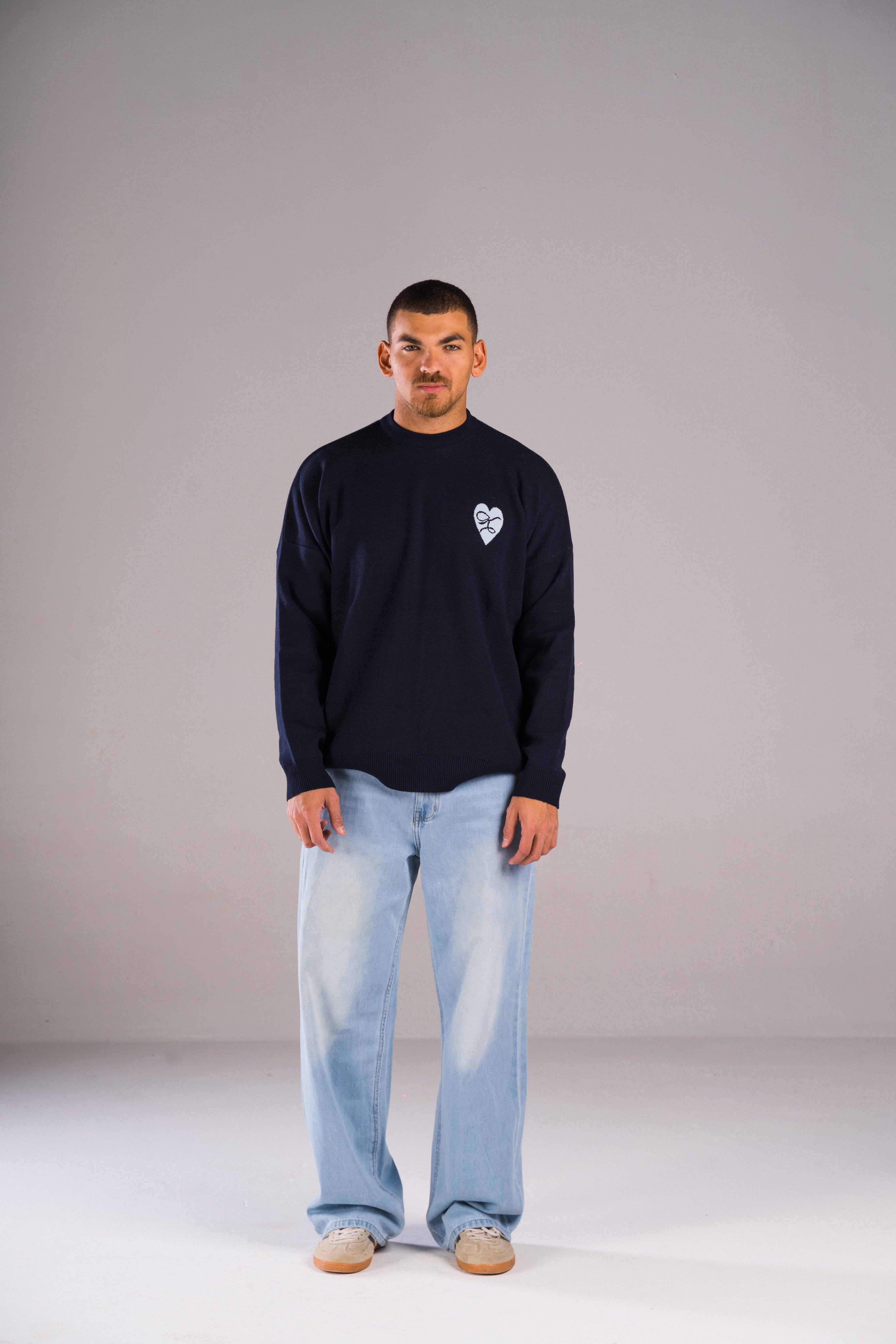 NAVY KNITWEAR