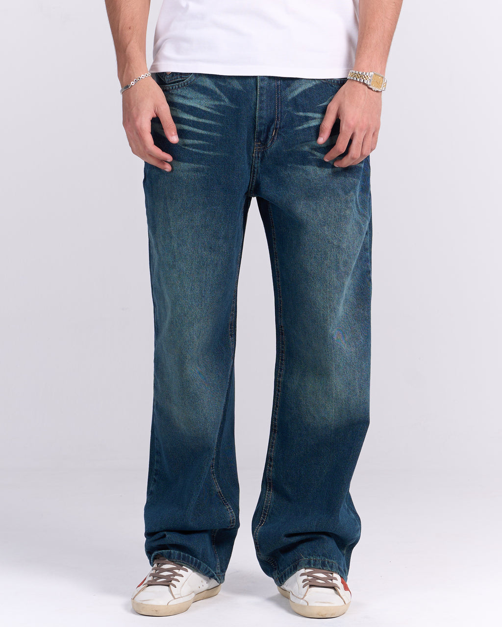 THE BLUE DENIM BRUSH