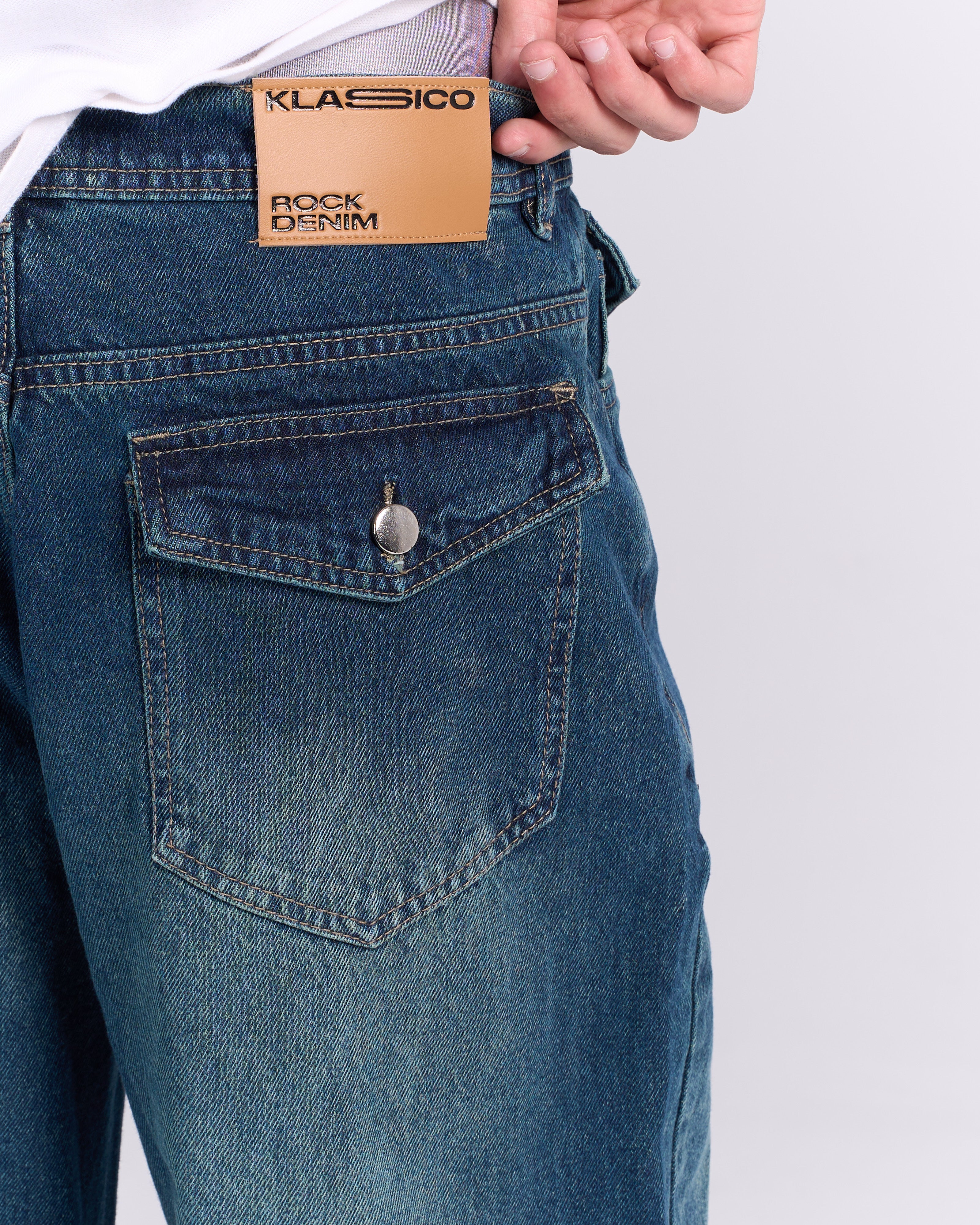 THE BLUE DENIM BRUSH